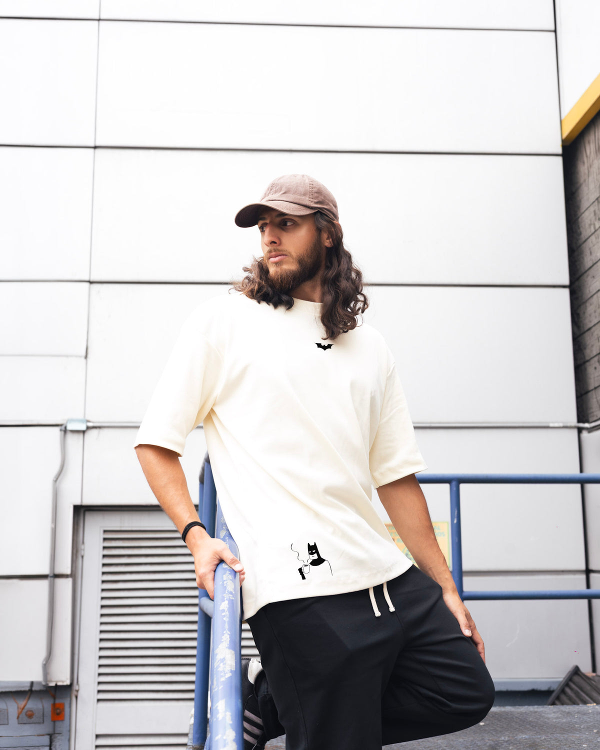 Camiseta Oversized Crema Batman