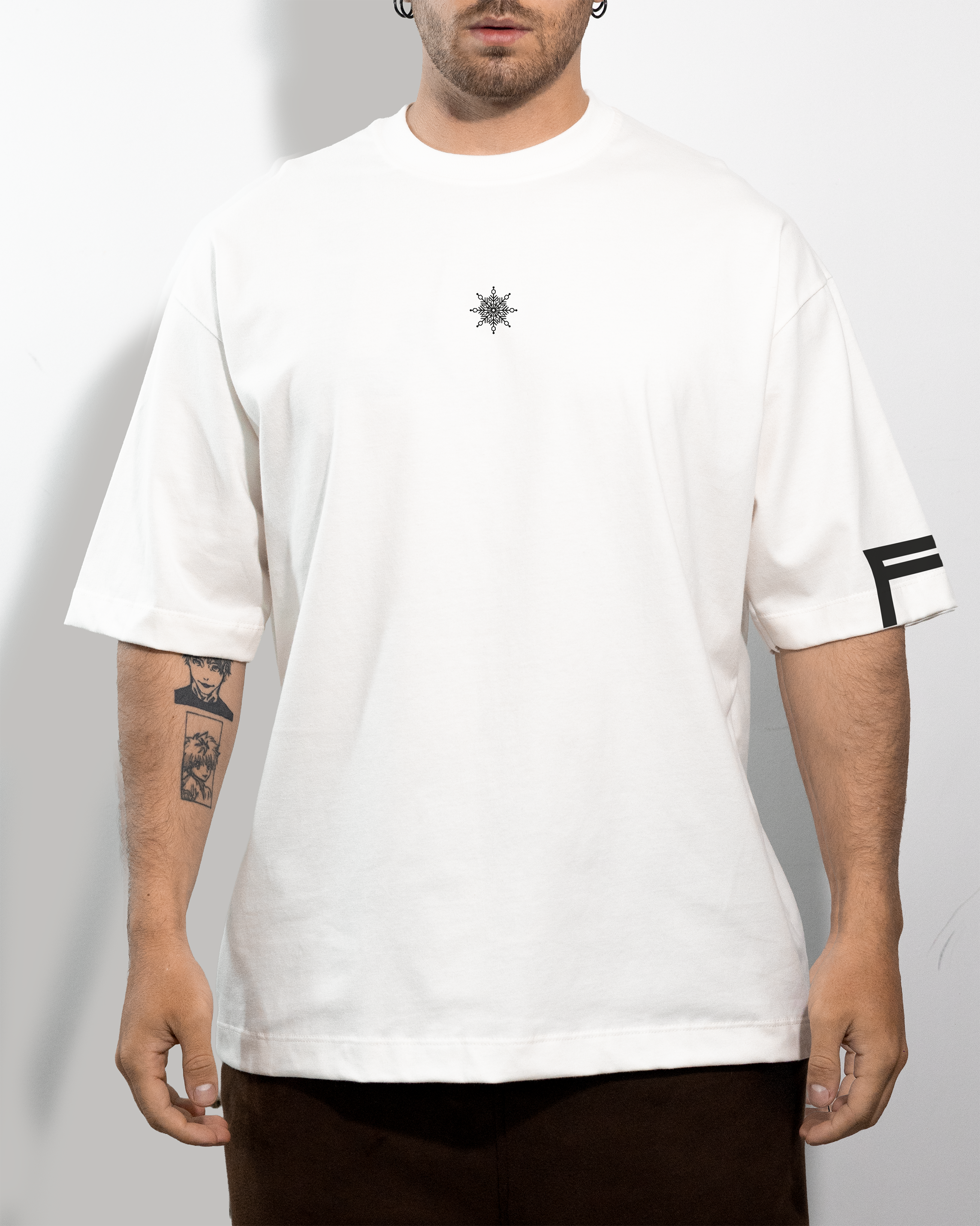 Camiseta Oversized Blanca/Marfil Kimetsu No Yaiba Akaza