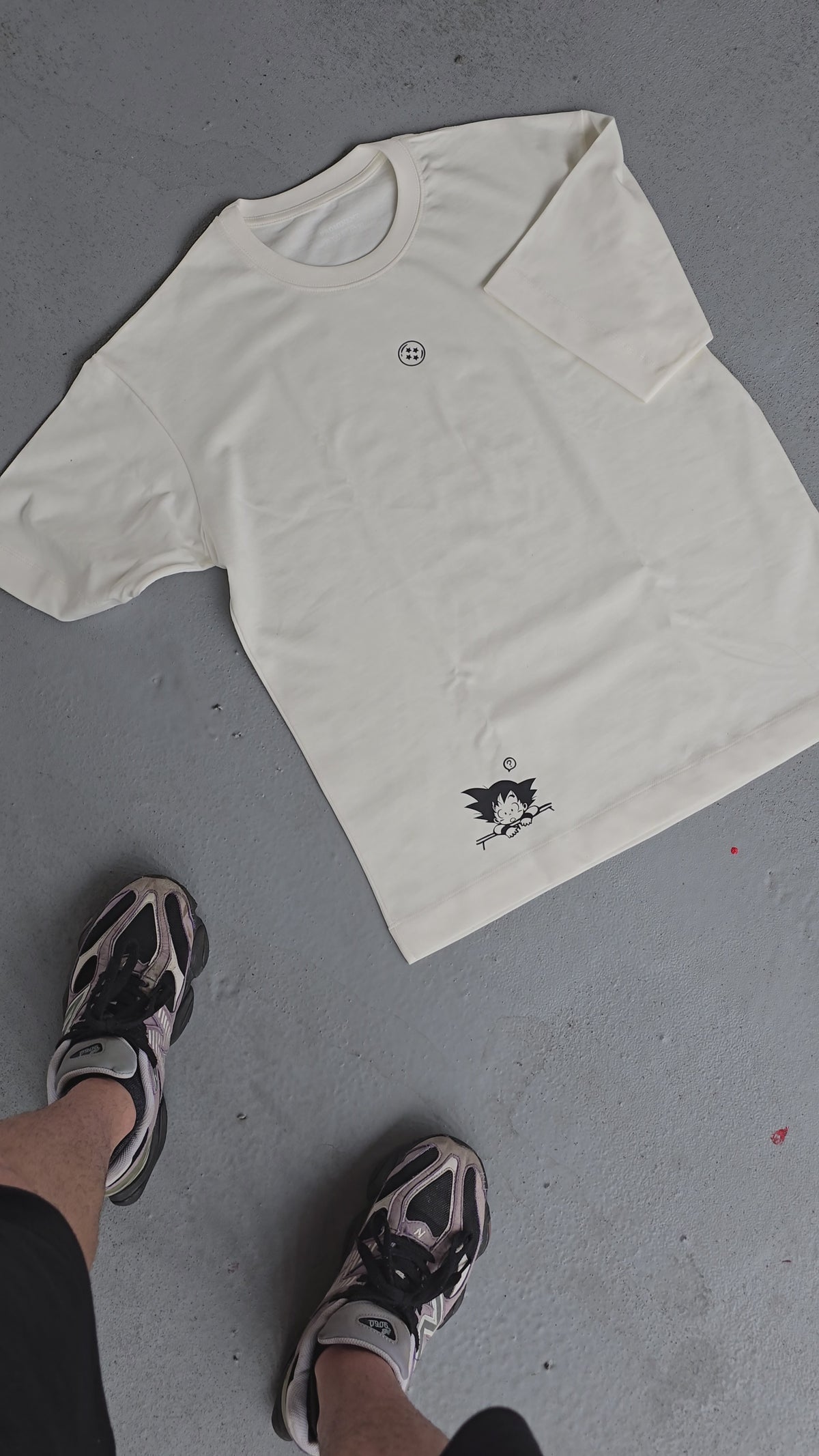 Camiseta Oversized Blanca/marfil Dragon Ball